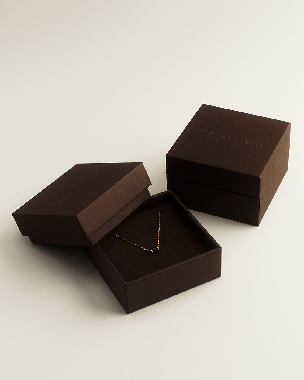 ALBA NECKLACE (9K GOLD)