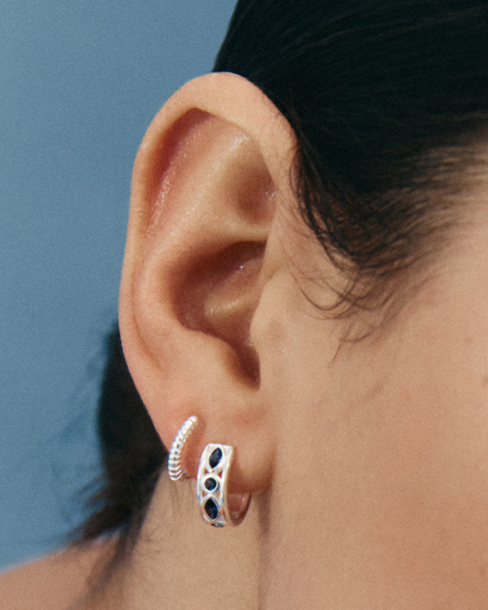 ELEMENTAL FINE HUGGIES (STERLING SILVER)