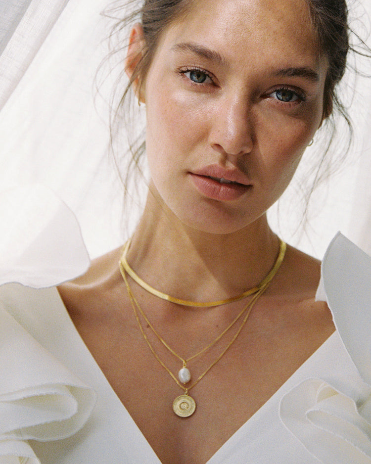 TRAVELLER COIN NECKLACE (18K GOLD VERMEIL)
