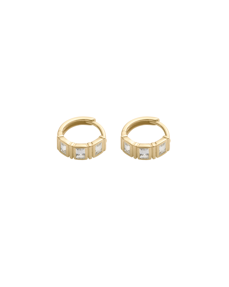 ELYSIUM BAGUETTE SAPPHIRE HUGGIES (9K GOLD)