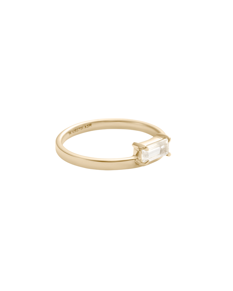 ETHER BAGUETTE RING (9K GOLD)
