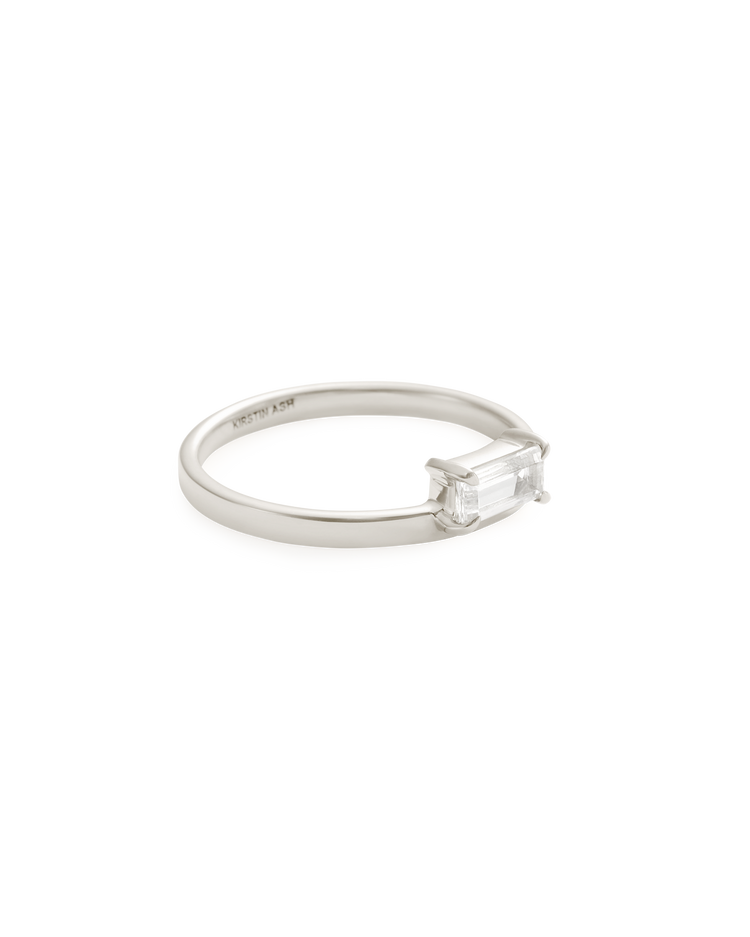 ETHER BAGUETTE RING (STERLING SILVER)