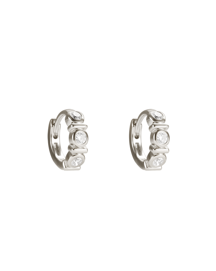 VALE TENNIS HUGGIES (STERLING SILVER)