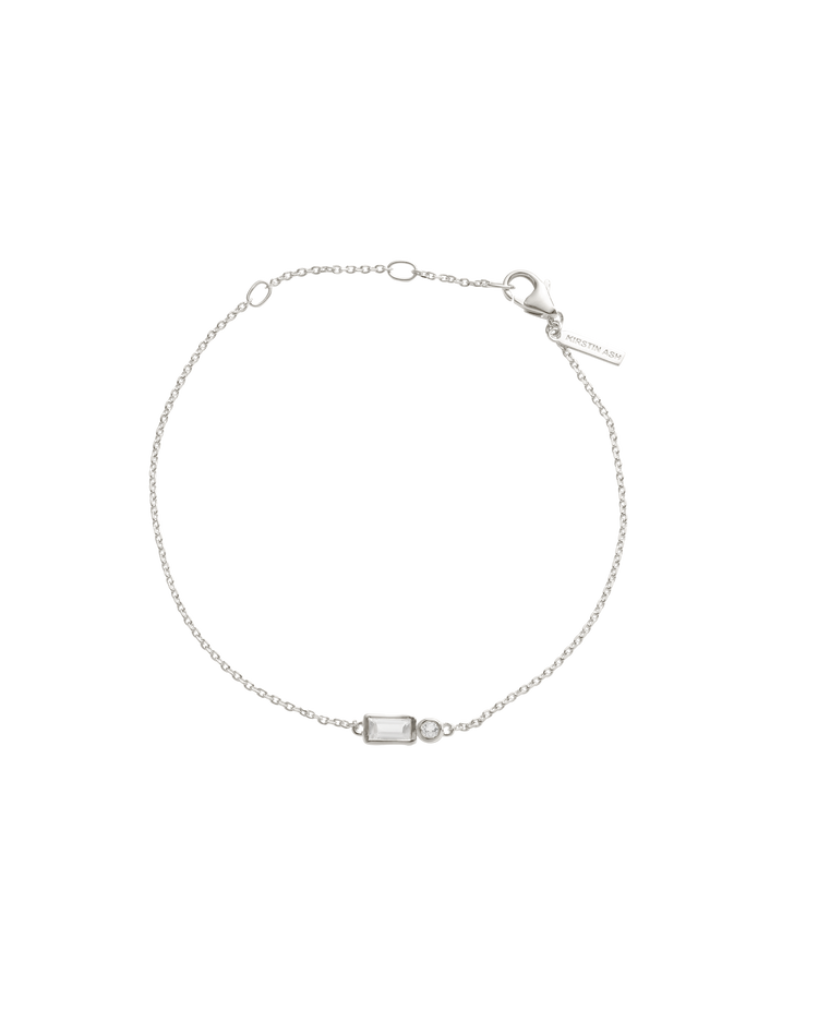 VANTAGE TOPAZ BRACELET (STERLING SILVER)