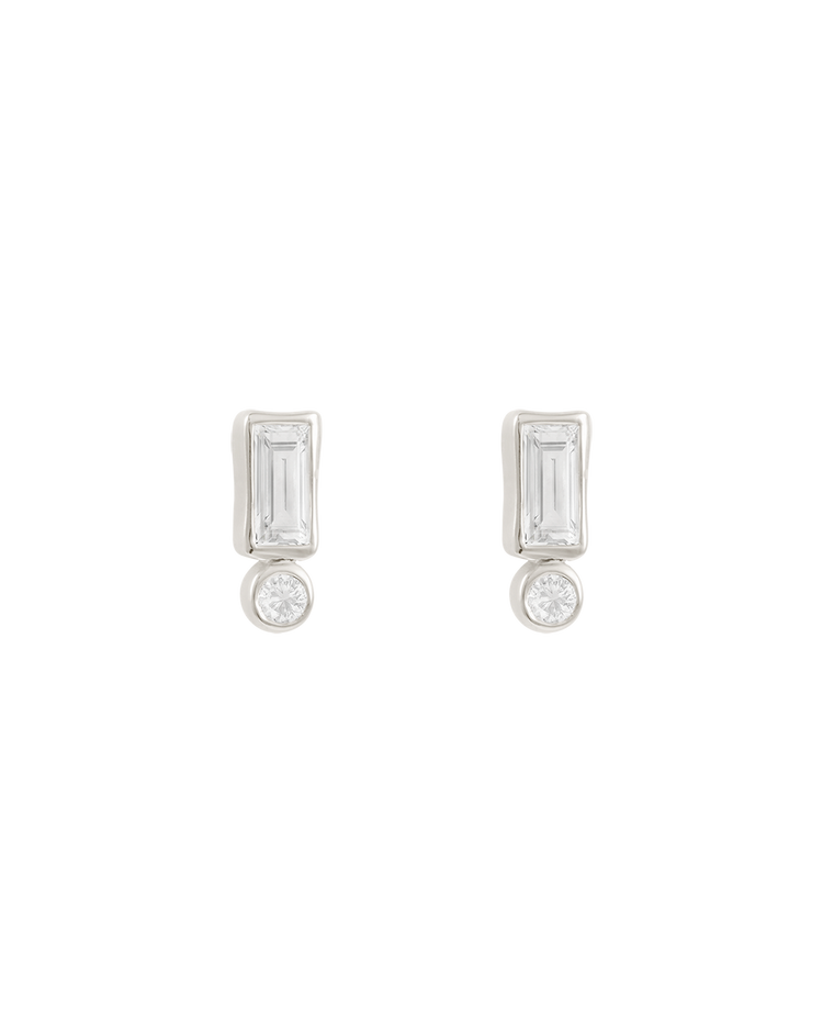 VANTAGE TOPAZ STUDS (STERLING SILVER)