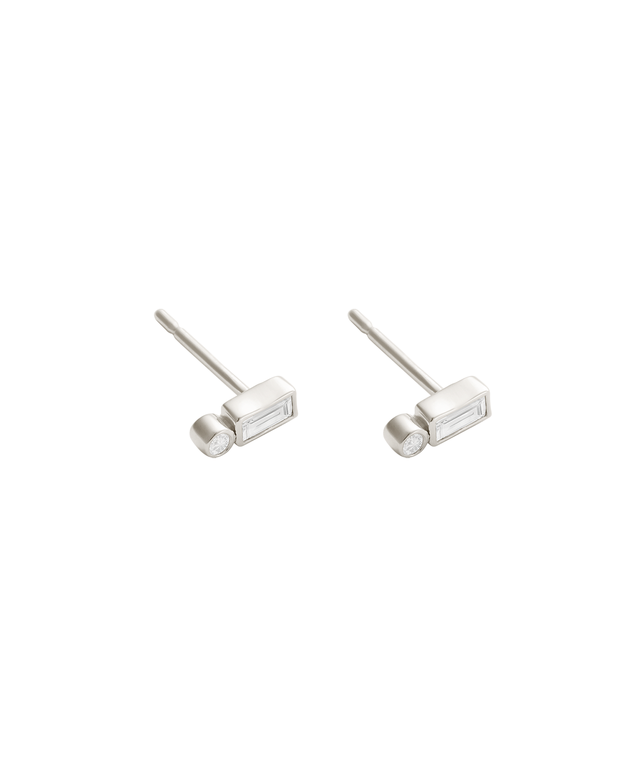 VANTAGE TOPAZ STUDS (STERLING SILVER)