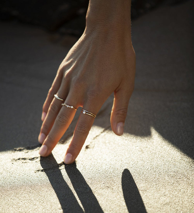 MOON TIDE PEARL RING (9K GOLD)