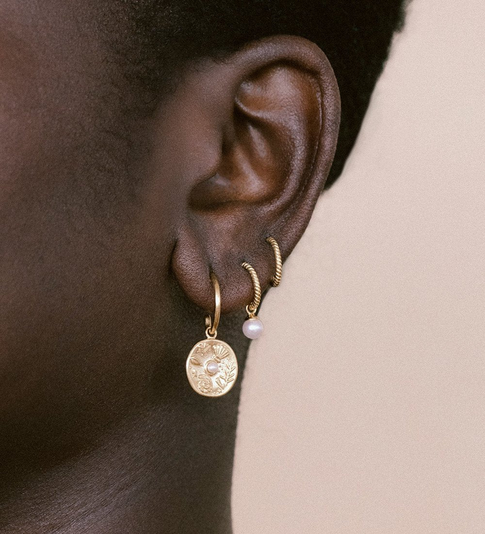 TINY PEARL HOOPS (18K GOLD PLATED) IMAGE 5