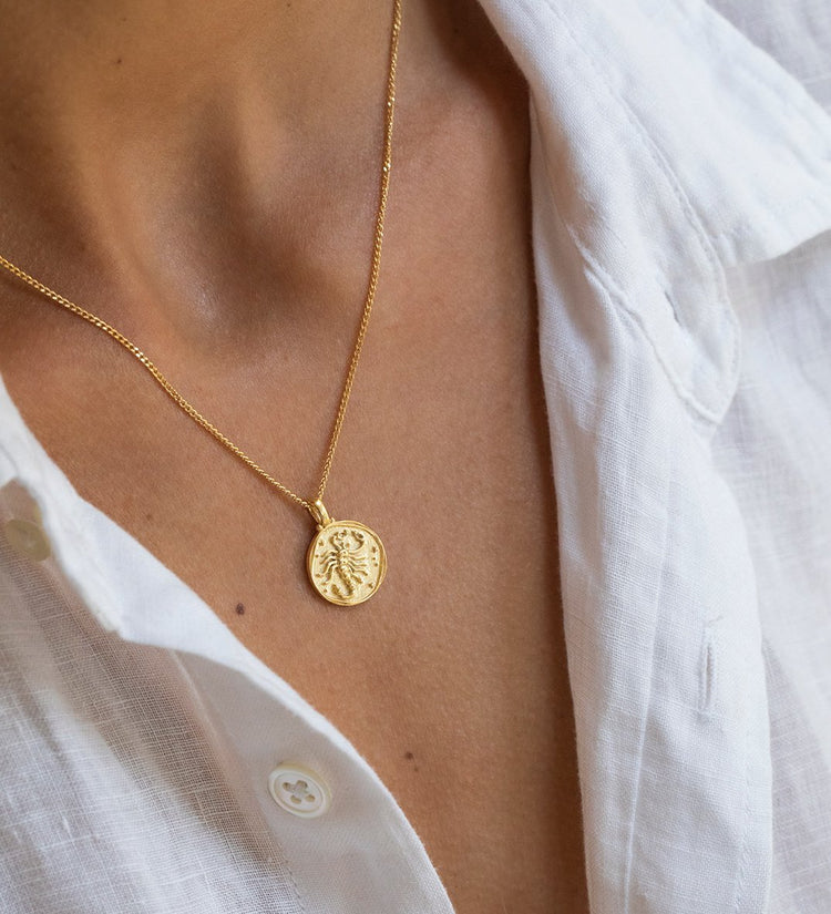 SCORPIO ZODIAC NECKLACE (18K GOLD VERMEIL)