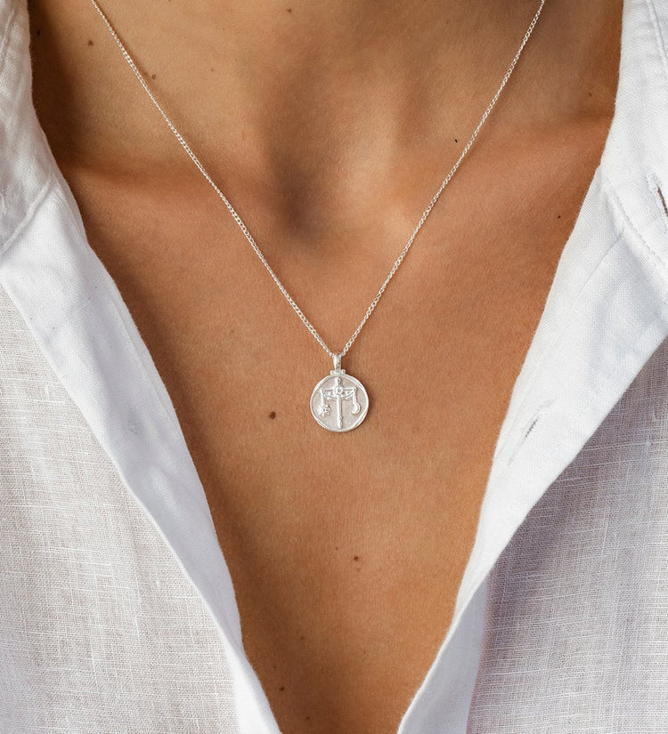 LIBRA ZODIAC NECKLACE (STERLING SILVER)