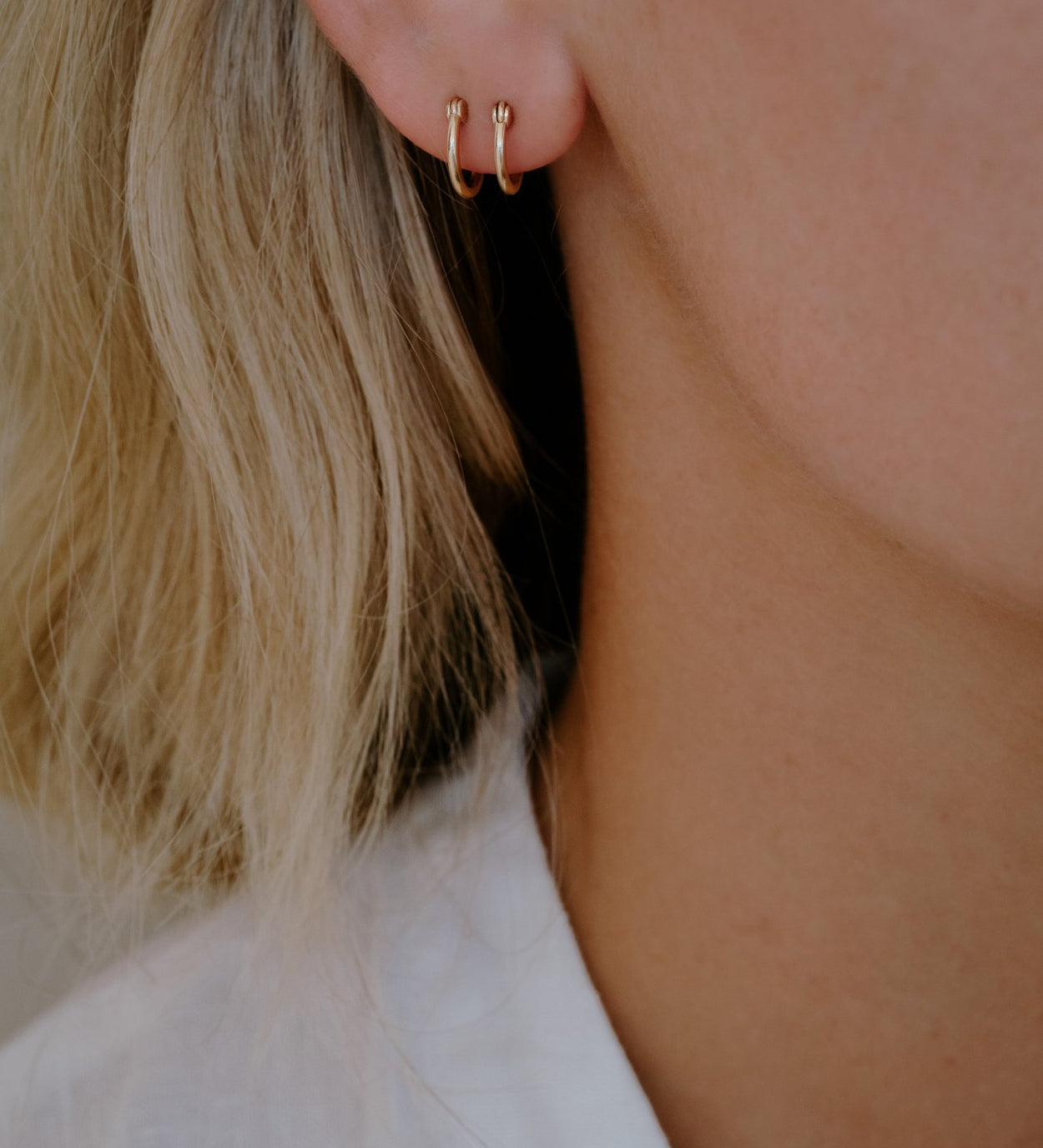 TIDAL HUGGIES (9K GOLD) IMAGE 5