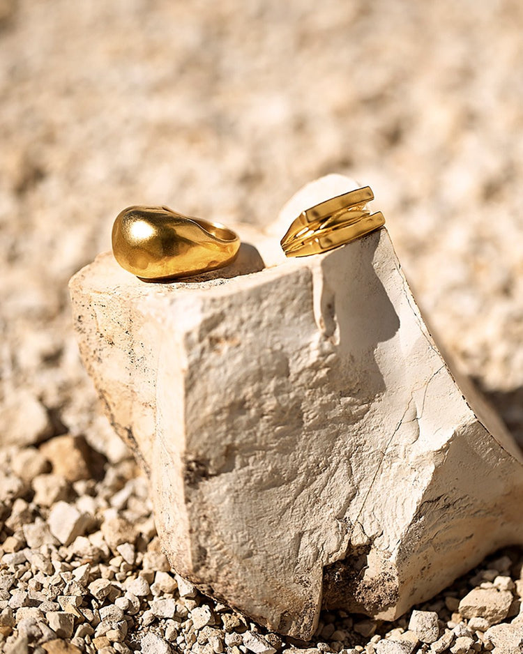 ESSENCE DOME RING (18K GOLD PLATED)