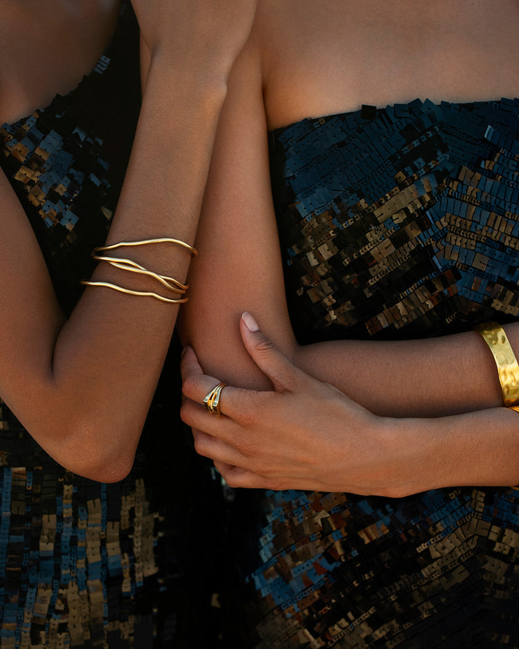 BOTANICA BANGLE (18K GOLD PLATED)