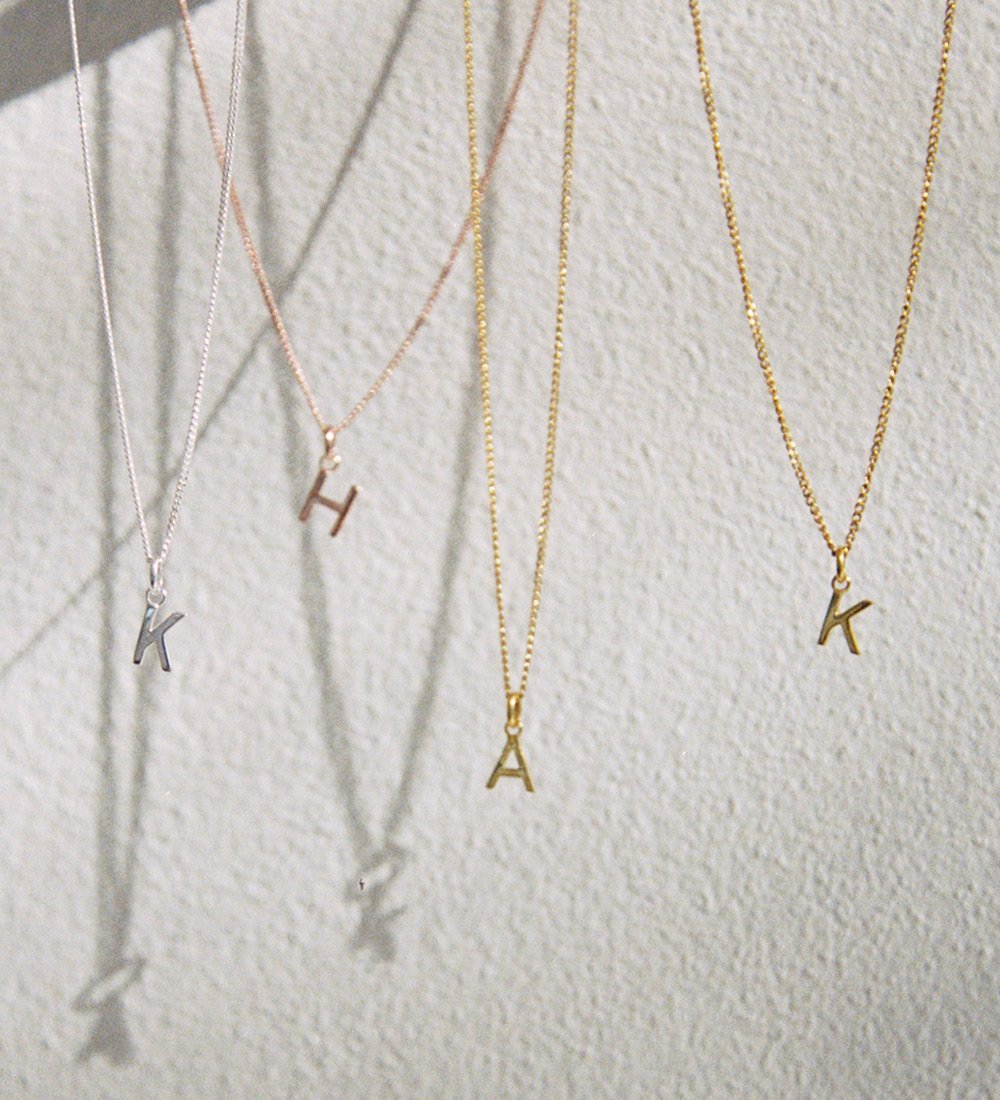 OUTLINE INITIAL A-Z (18K ROSE GOLD VERMEIL) IMAGE 4