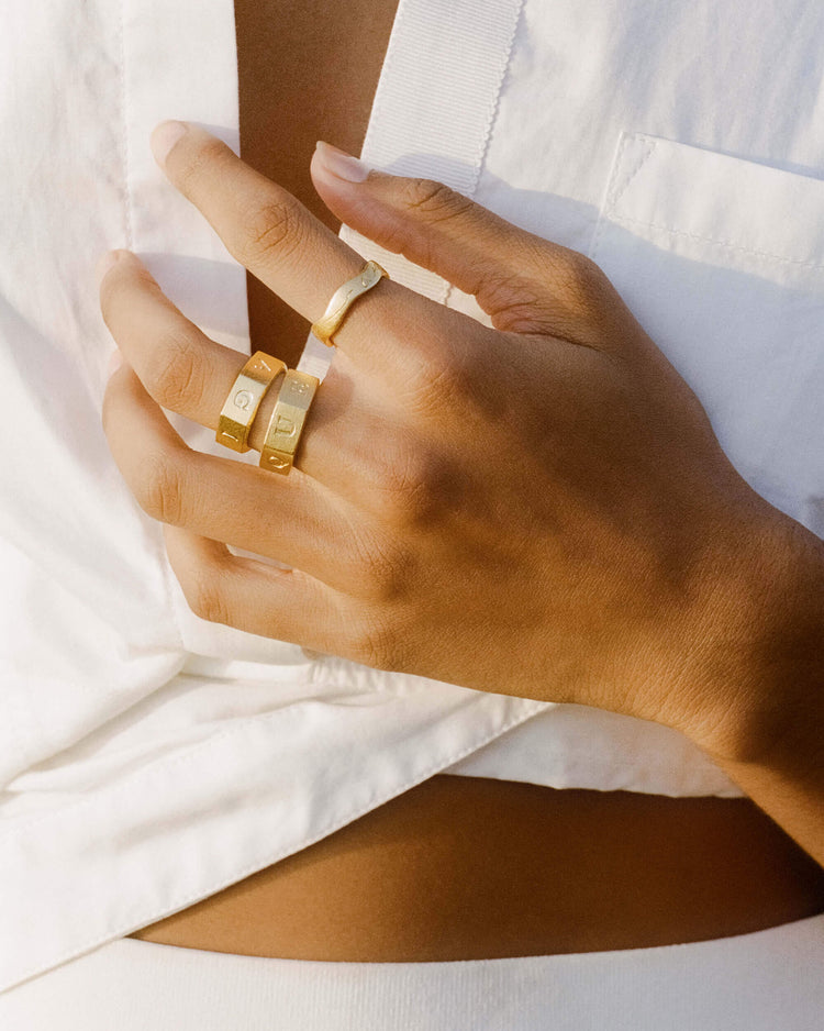 MAGIQUE RING (18K GOLD VERMEIL)