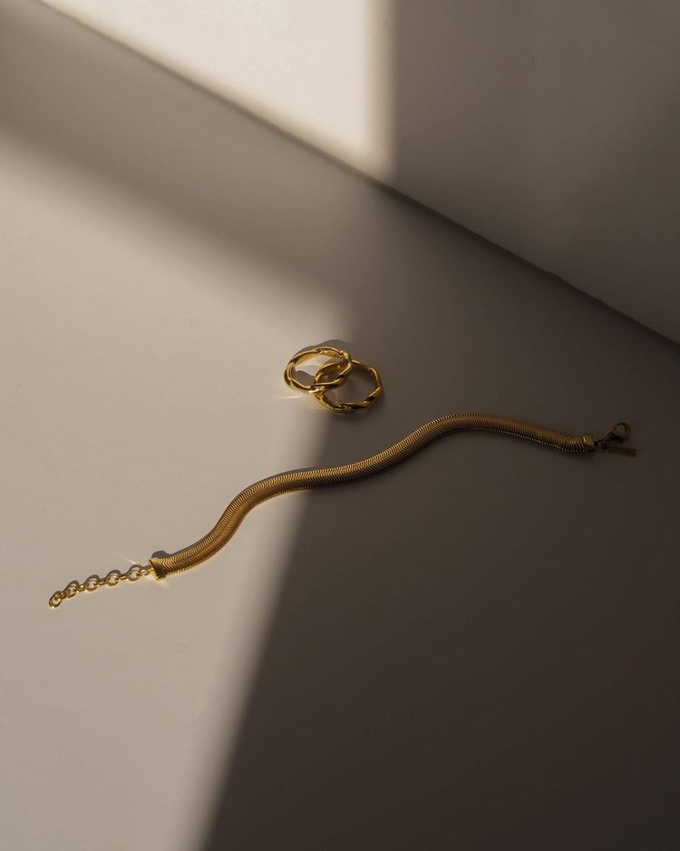 WAVE RING (18K GOLD VERMEIL)