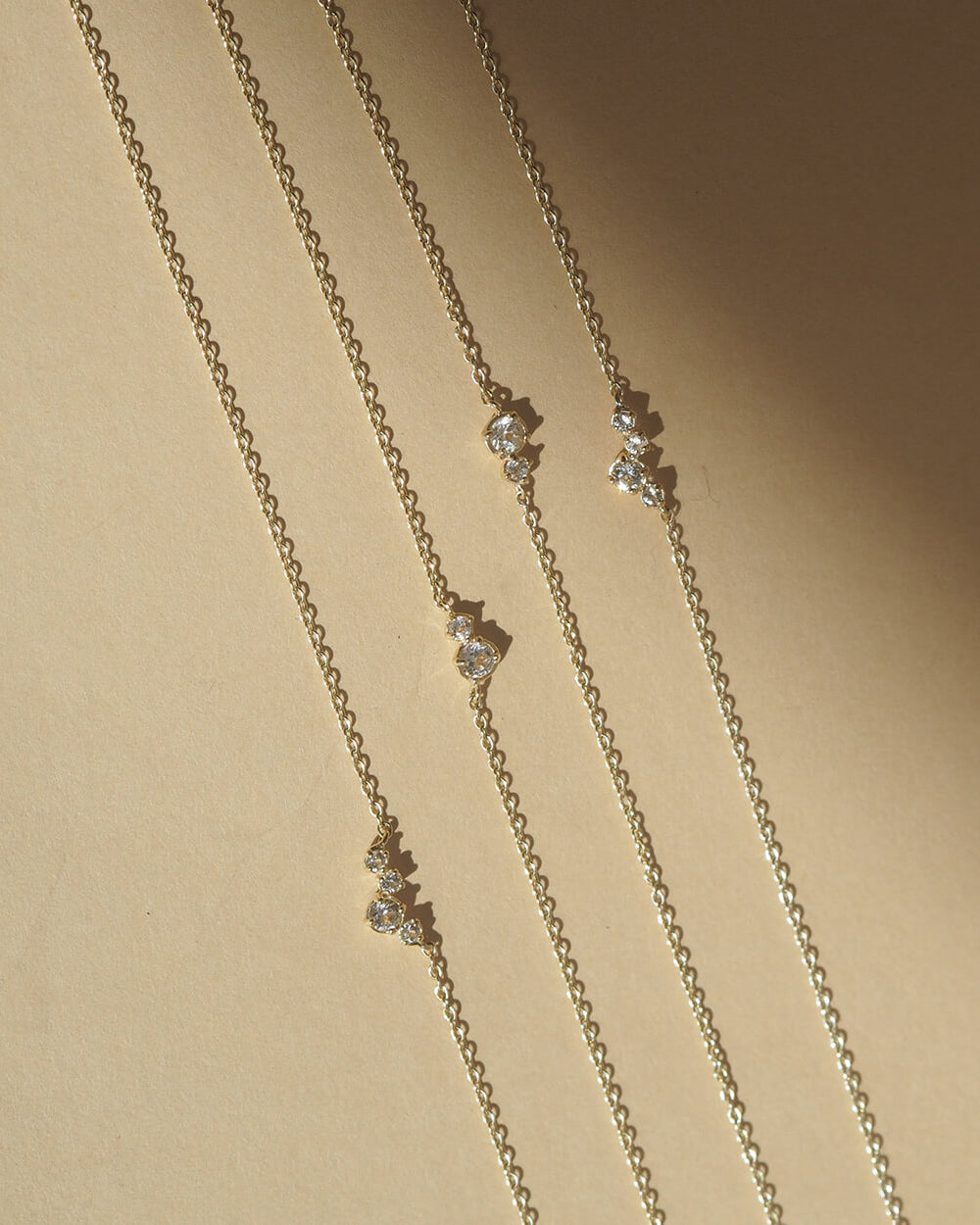 VALENCIA TOPAZ BRACELET (9K GOLD) IMAGE 3