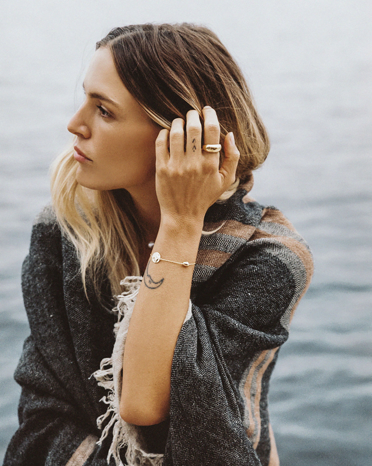 TIDAL PEARL BRACELET (18K GOLD PLATED) IMAGE 6
