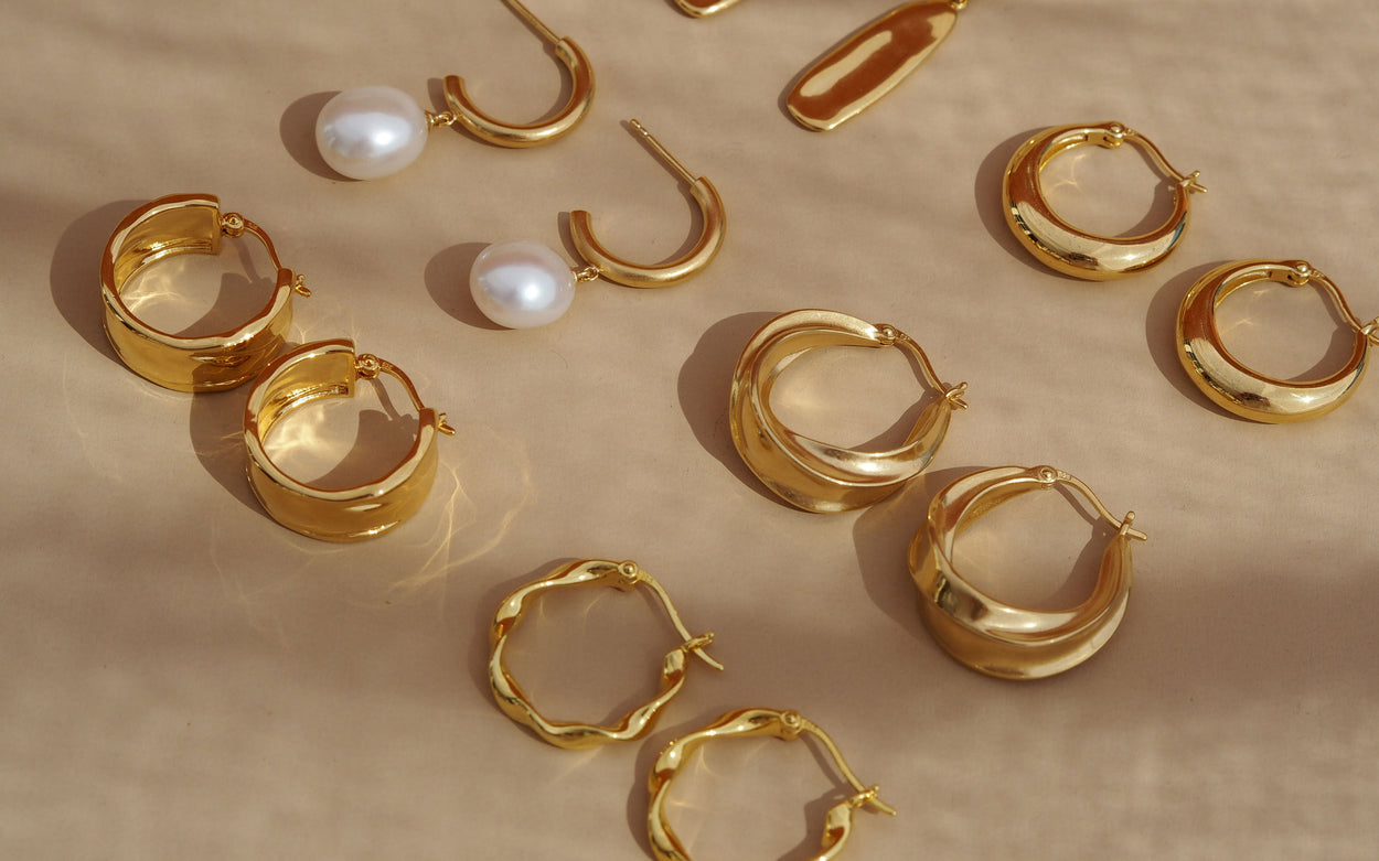 WAVE HOOPS (18K GOLD PLATED) IMAGE 5