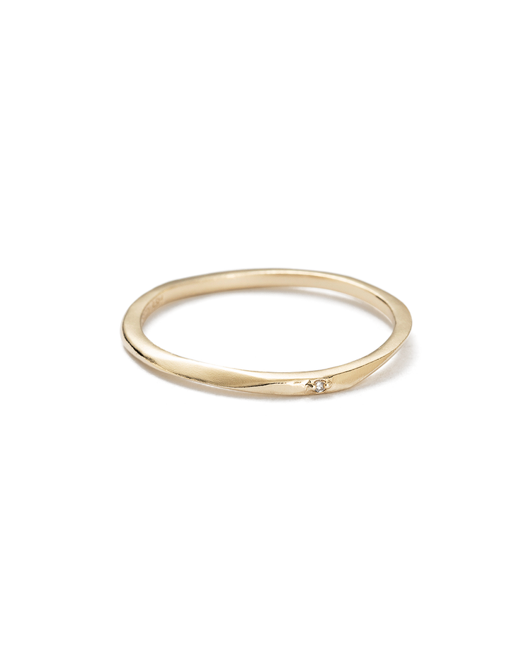 EBB AND FLOW DIAMOND RING (9K GOLD)
