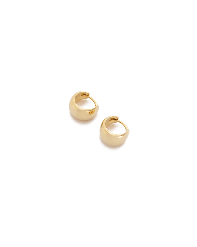 GLOW HUGGIES (18K GOLD PLATED)