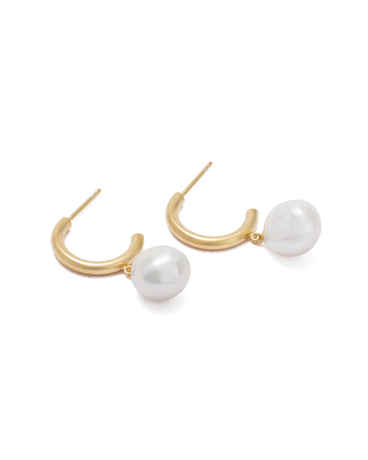 PEARL DROP HOOPS (18K GOLD PLATED)