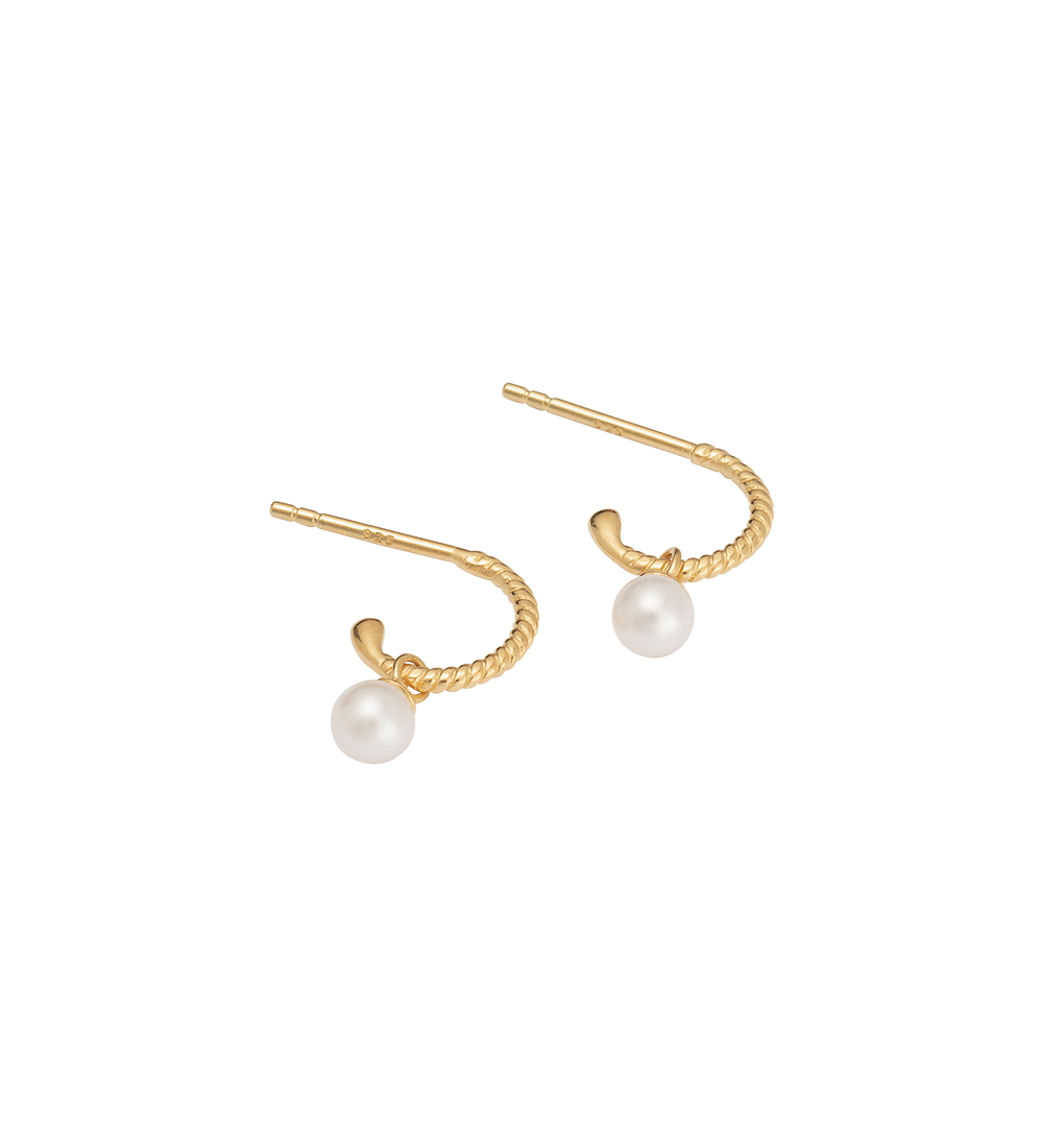 TINY PEARL HOOPS (18K GOLD PLATED) IMAGE 7